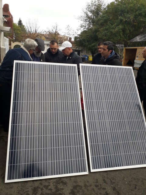 Panourile fotovoltaice tot dadeau 2A chit ca era lumina difuza.jpg