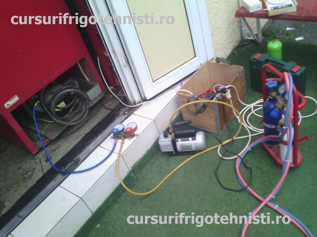 Vacumare Vitrina Coca Cola (Custom).jpg