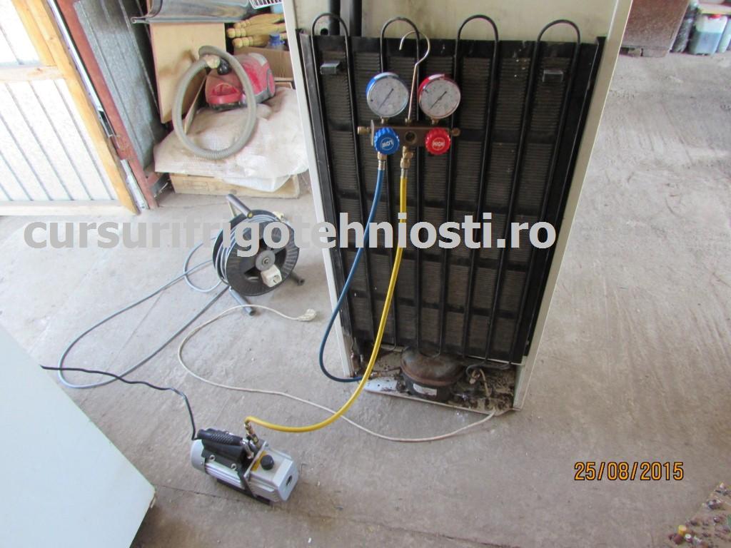 Pompa de vacuum 7 si rola de curent (Custom).JPG