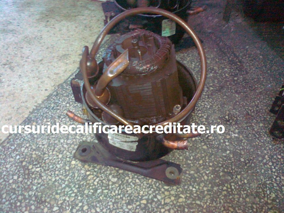 A intrat apa in el.jpg