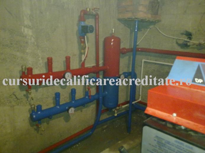 butelie de egalizare facuta din doua stingatoare de incendii cu CO2.jpg