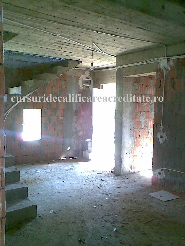 Circuite fara santuri incarca zidarii.jpg