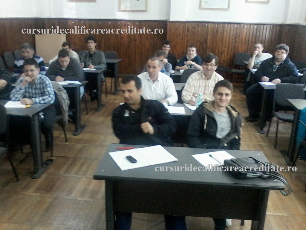 Sala este plina.jpg