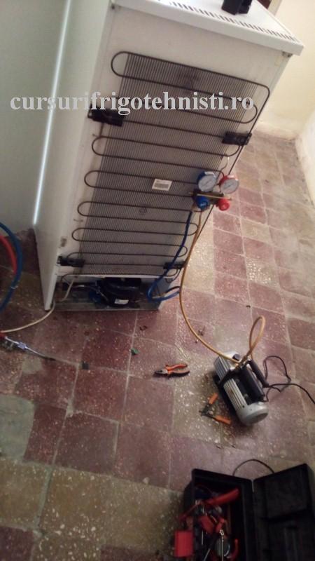 Gata acum il vacuumez 3 (Custom).jpg