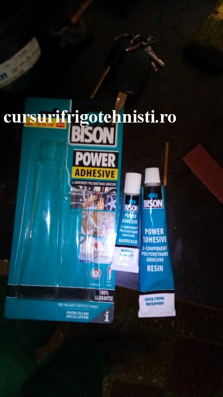 Bizon super adeziv 2 (Custom).jpg