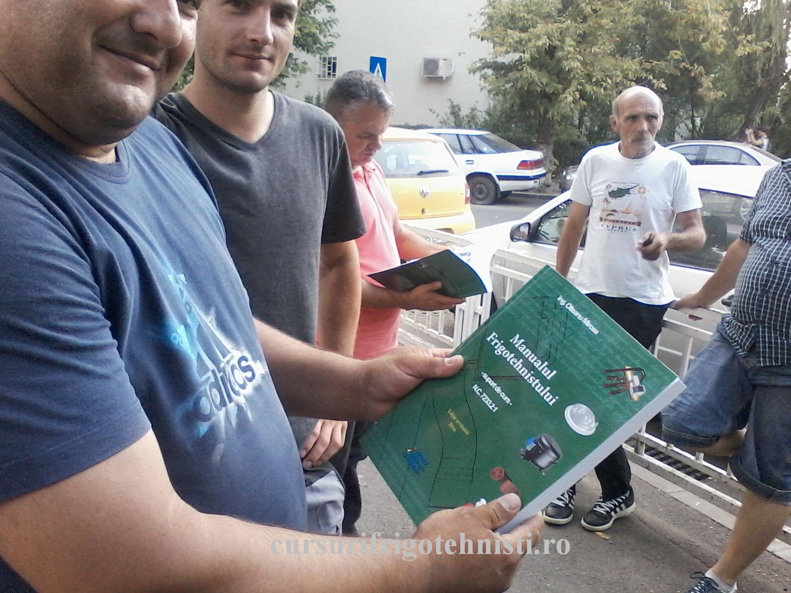 P11-08-16_18.57.jpg