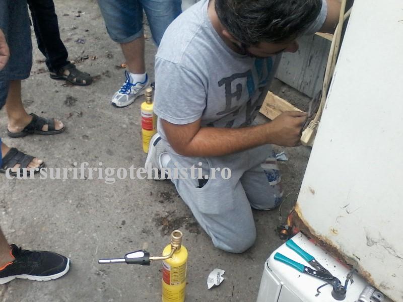 P18-08-16_11.11 (Custom).jpg