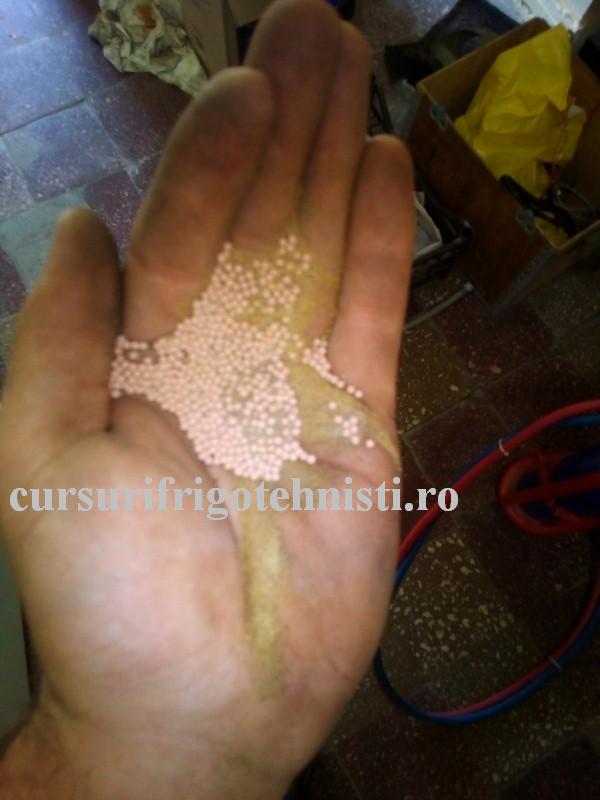 2 taiere filtru (Custom).jpg