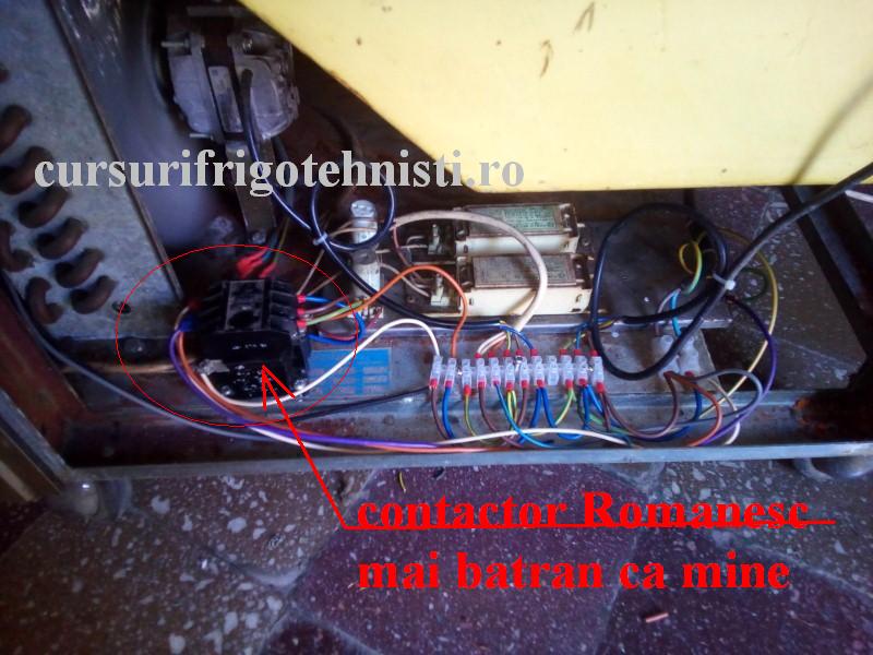 pornire compresor cu contactor de 10 A facut pe vremuri la noi (Custom).jpg