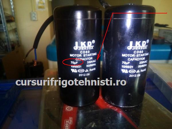 Vitrine 2 condensatori de pornire compresor ermetic (Custom).jpg