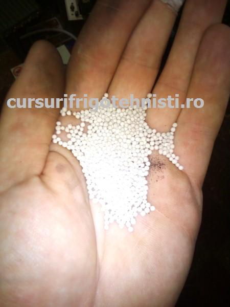 Am taiat filtrul sa vad cum a lucrat (Custom).jpg