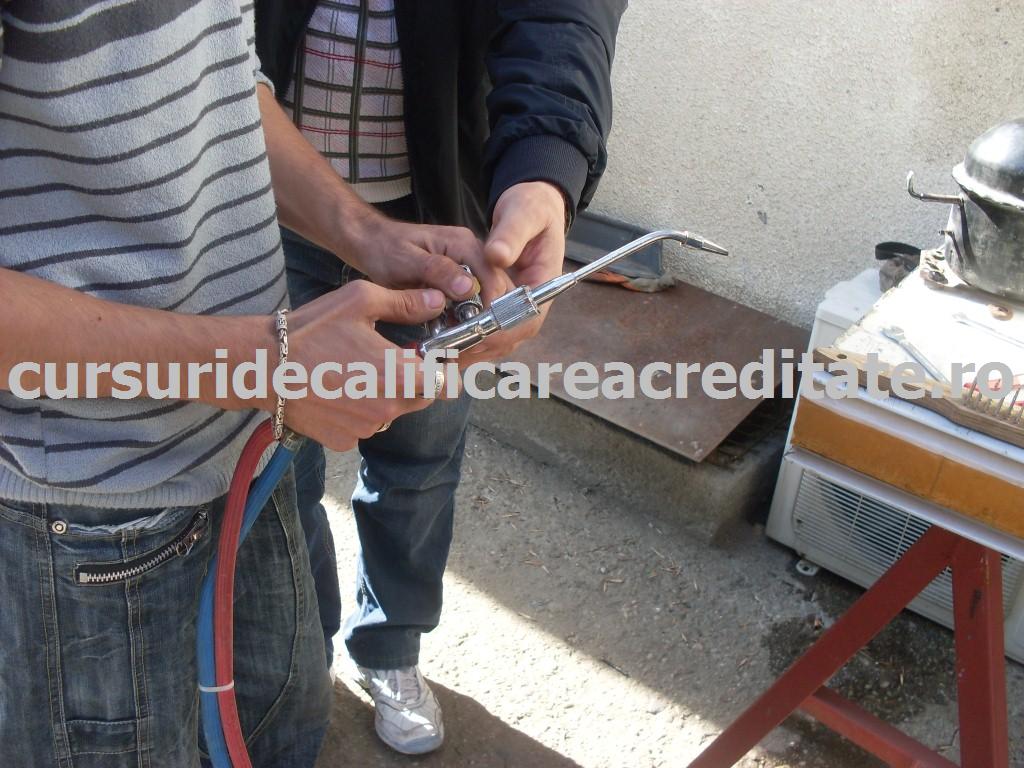 Aici invatam ordinea desch robinetilor.JPG