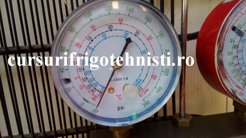Reparat frigider R 600 vacumare.jpg