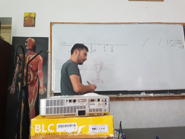 legaturi electrice in doze de trecere si ramificatie.jpg