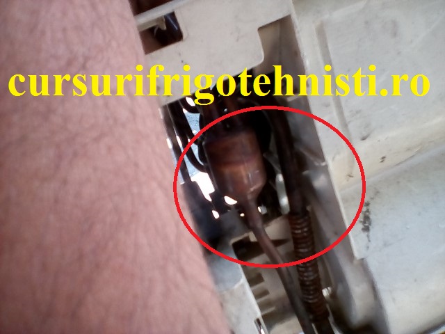 unitate interna 18000 btu Distribuitor lichid prin 5 capilare.jpg