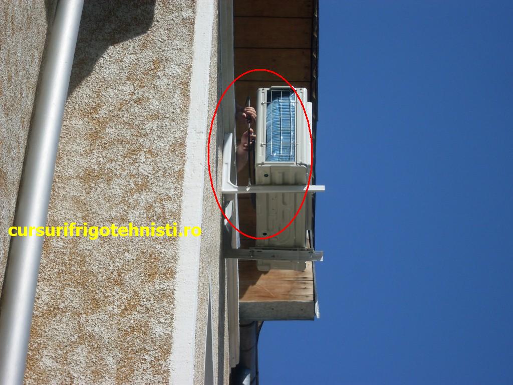 scule facute de noi sa demontam ,montam unitati de aer conditionat.JPG