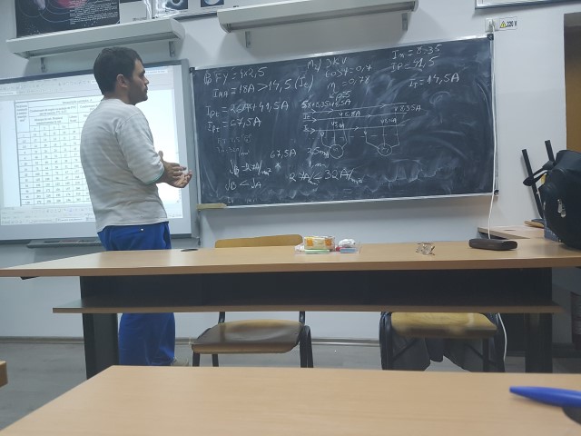 Liviu va fi un foarte bun electrician.jpg