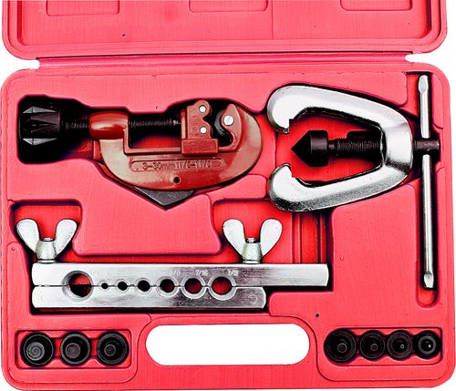 trusa bercluit conducte cupru cu taietor teava cu role 30 lei.jpg