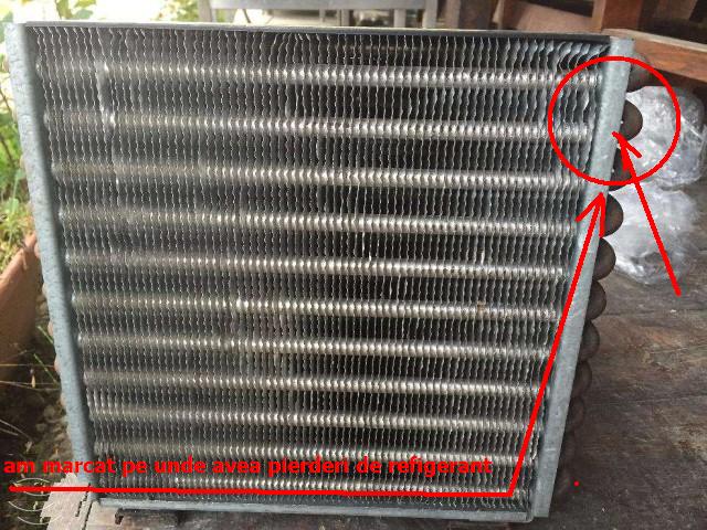condensator de putere mare 3KW la un cot am argintat ca pierdea , altii bagau refrigerant periodic R404a (Small).jpg