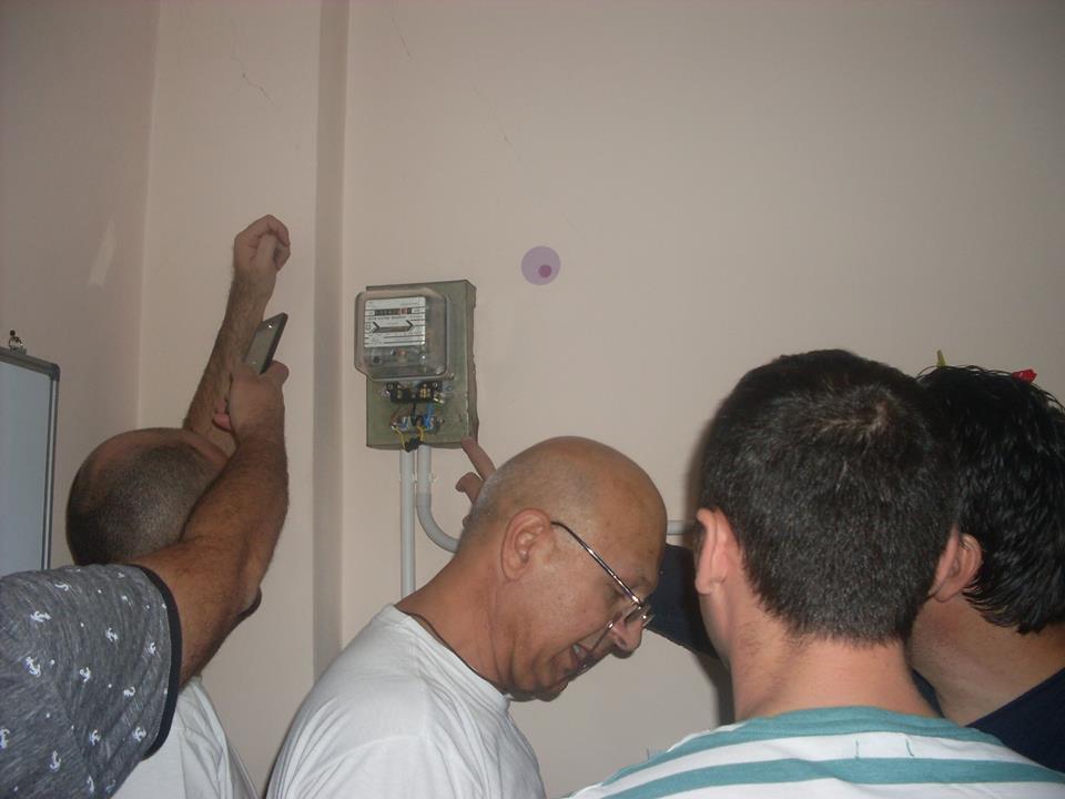 montaj contor electric monofazat U=230V I=32A , contorul este mecanic si masoara energia electrica consumata.jpg