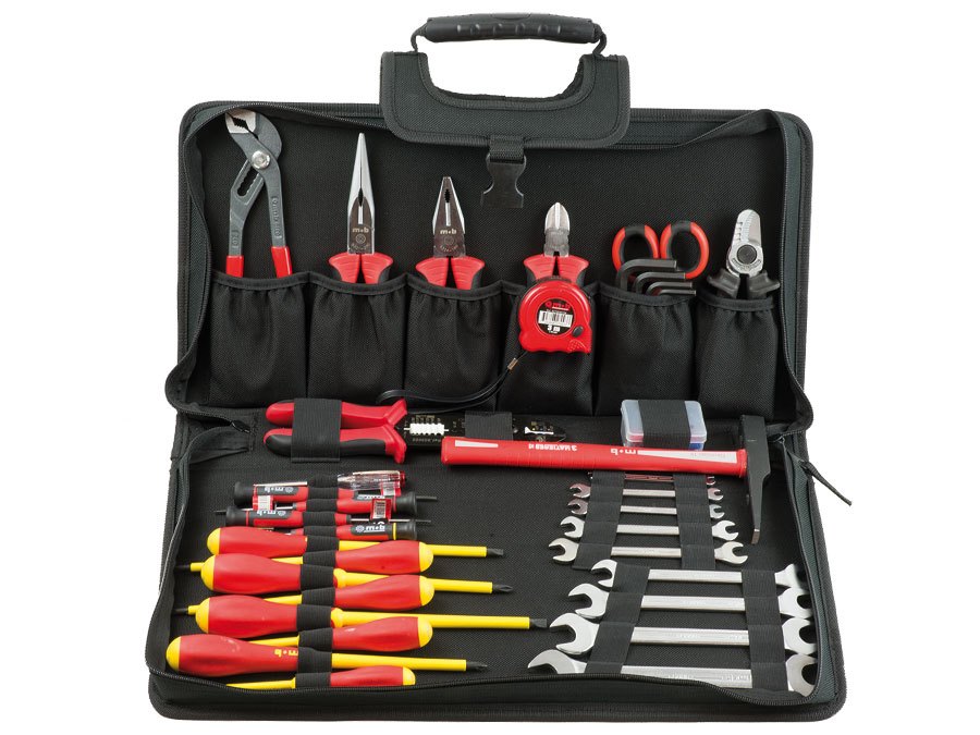 U=1500V trusa electrician profesionala 180 piese.jpg