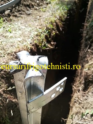 Asa arata un electrod de impamantare  dupa 5 ciocane .jpg