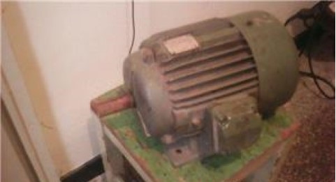 Am pus un asincron de 2000W dar trifazat .jpg