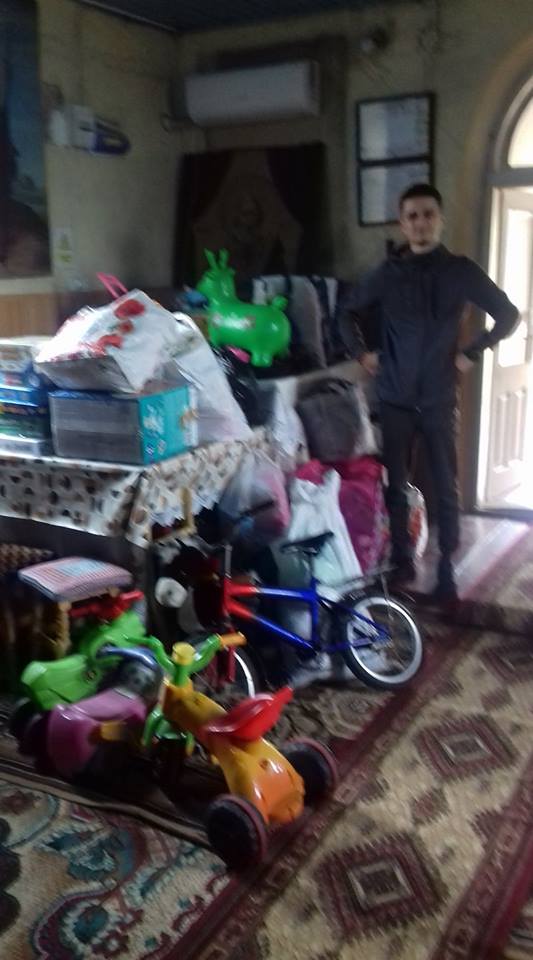 A ajuns inca un transport pentru cei mici.jpg