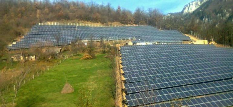 Prac fotovoltaic.jpg