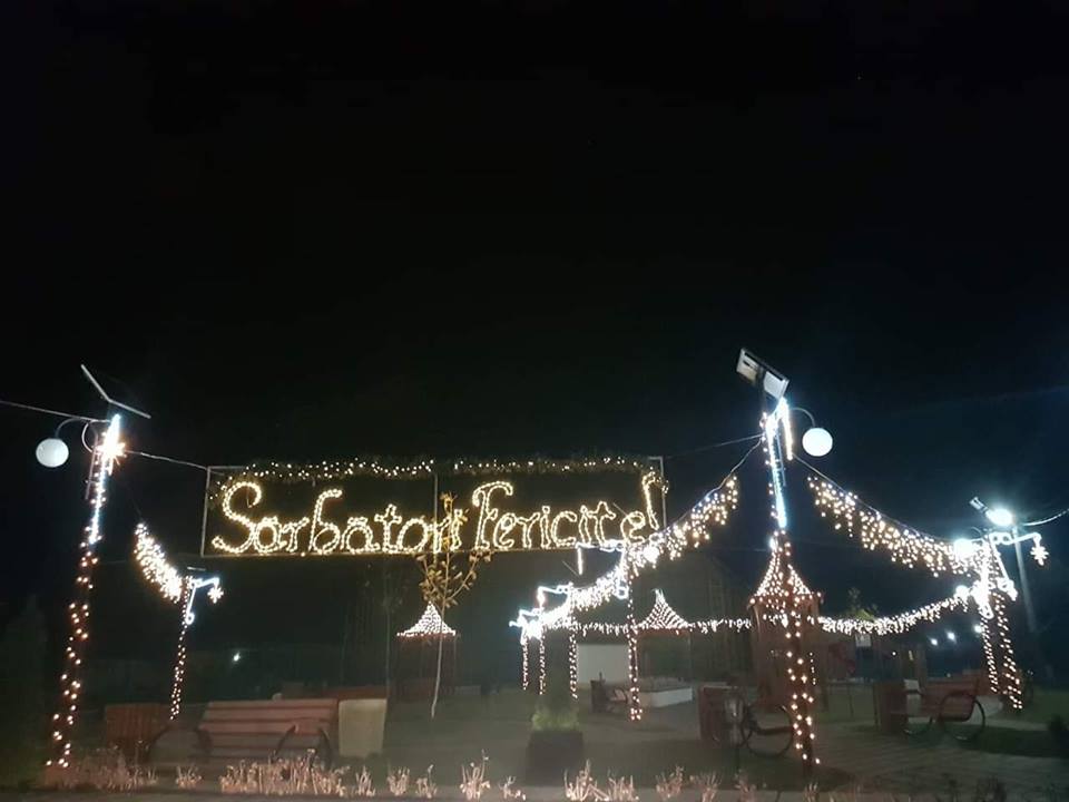 Alimentare cu U=230V circuite iluminat ornamental .jpg