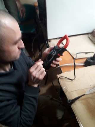 masuram curentul compresorului  (Mobile).jpg