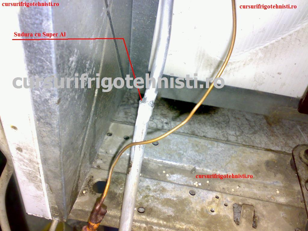 Robert din Domnesti Arges Sudura cu electrozi Tekro Al-Al.jpg