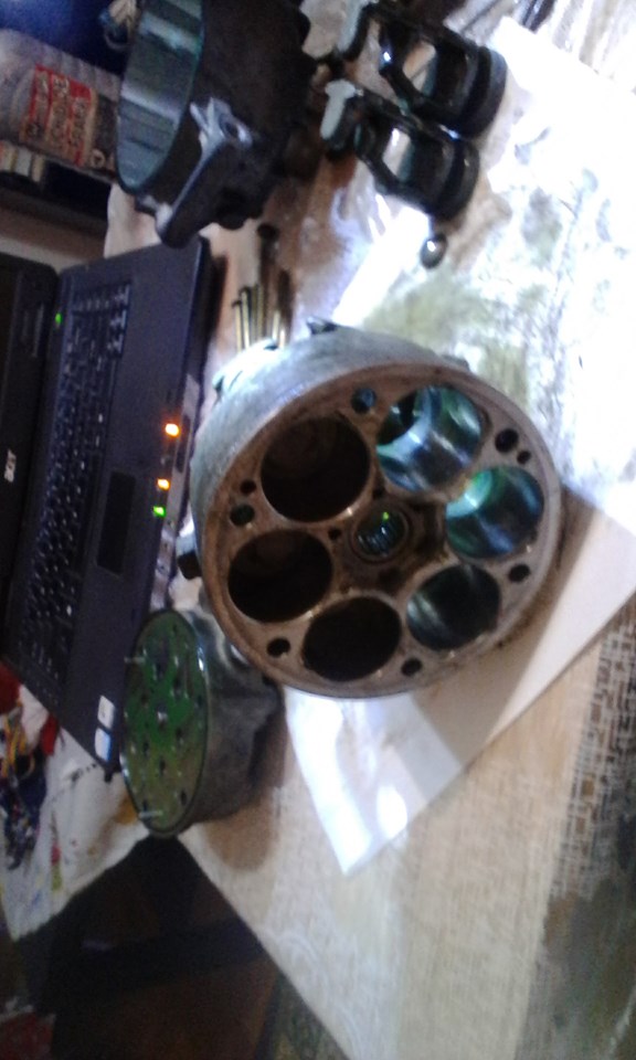 compresorul deymembrat .jpg