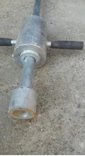dispozitiv implantat electrozi impamantare.jpg