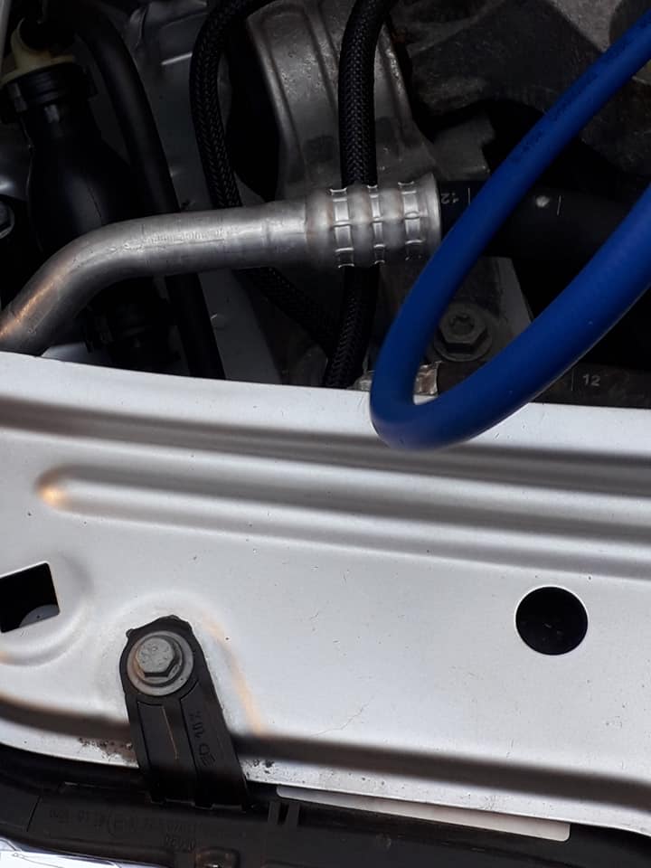 Aer conditionat auto 1.jpg