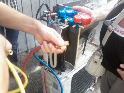 Practica frigotehnisti aer conditionat .jpg