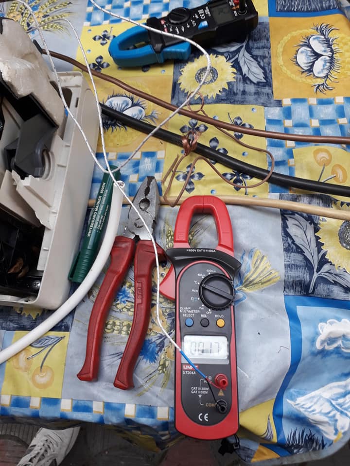 scule pentru masuratori electrice aer conditionat .jpg