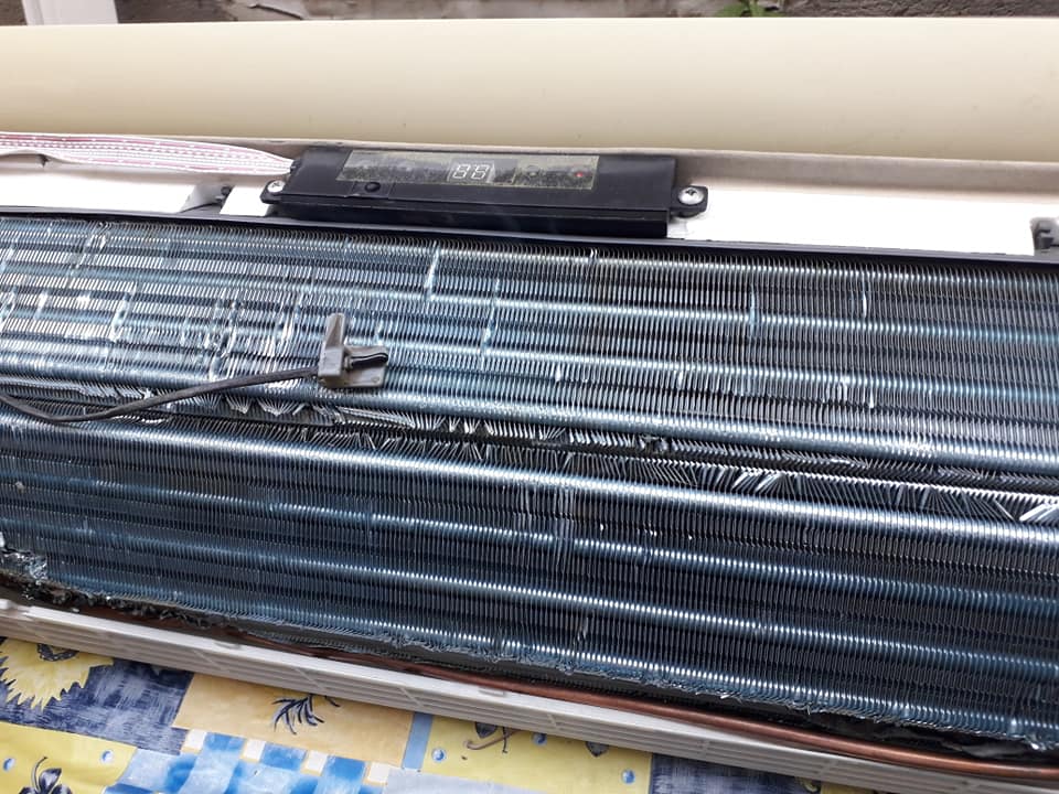 aer conditionat freon R410A sonda de ambient.jpg