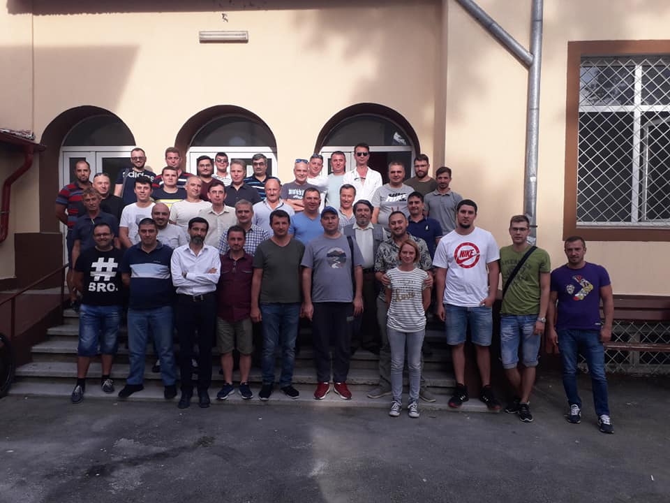 grupa 16 frig Poza de grup.jpg