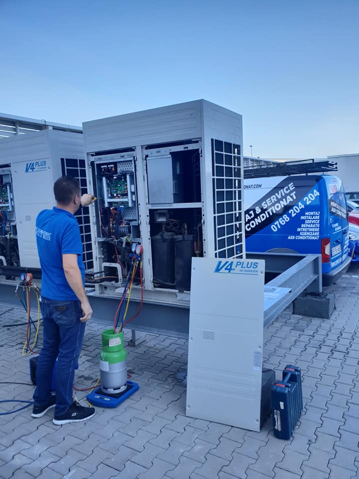 Service & Mentenanță VRV1.jpg