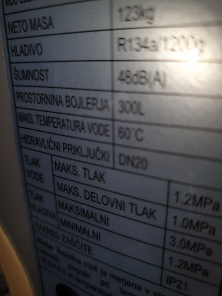 ETICHETA MASINA FRIGORIFICA R134A.jpg