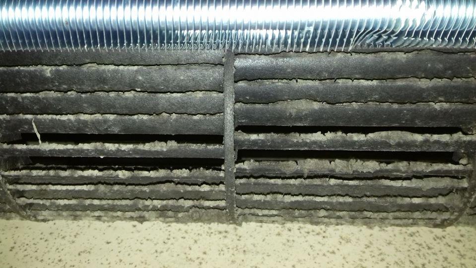 SERVISARE UNITATE INTERNA FREON R410A.jpg