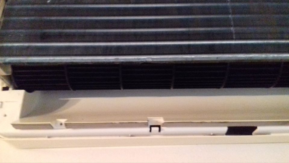 CURATAT VAPORIZATOR R410A.jpg