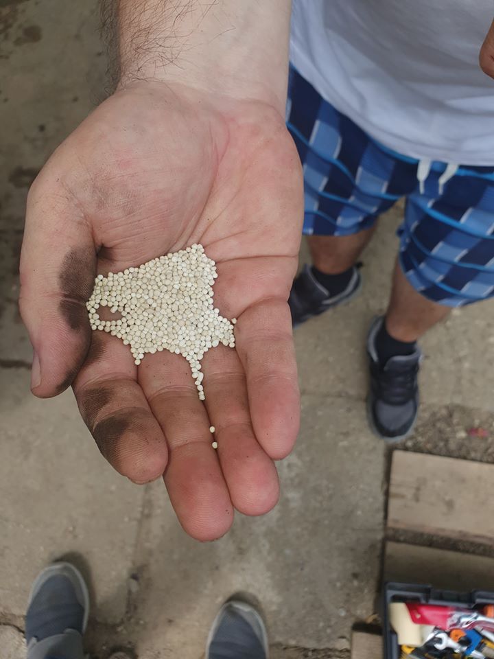 FILTRU DESHIDRATOR R134 A SECTIONAT.jpg