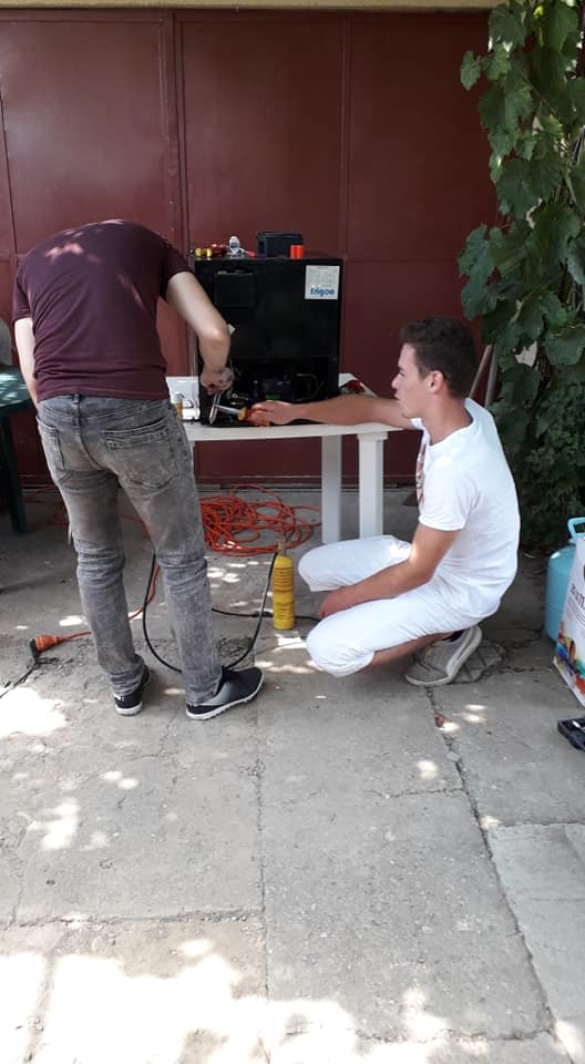 inlocuit filtru deshidrator freon r134a.jpg