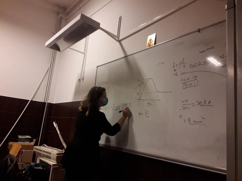 curentul de pornire 30A.jpg